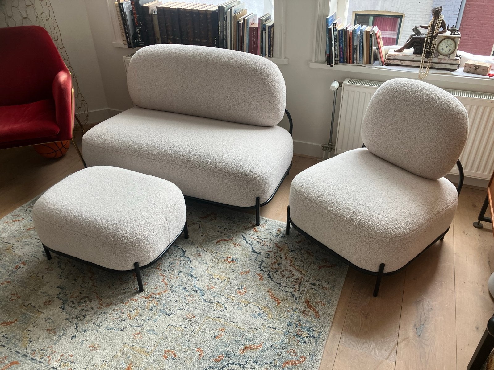 Prachtige bankset uitgevoerd in een zachte teddy stof, 75 tot 100 cm, Ophalen of Verzenden, Zo goed als nieuw, 100 tot 125 cm