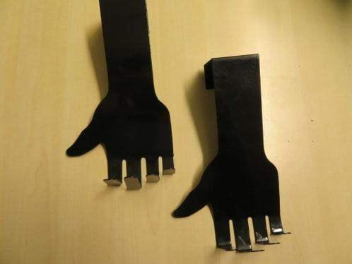 Ikea ophanghaakjes in vorm handjes.  zwart messenblok gratis, Overige typen, Verzenden, IKEA, Zo goed als nieuw