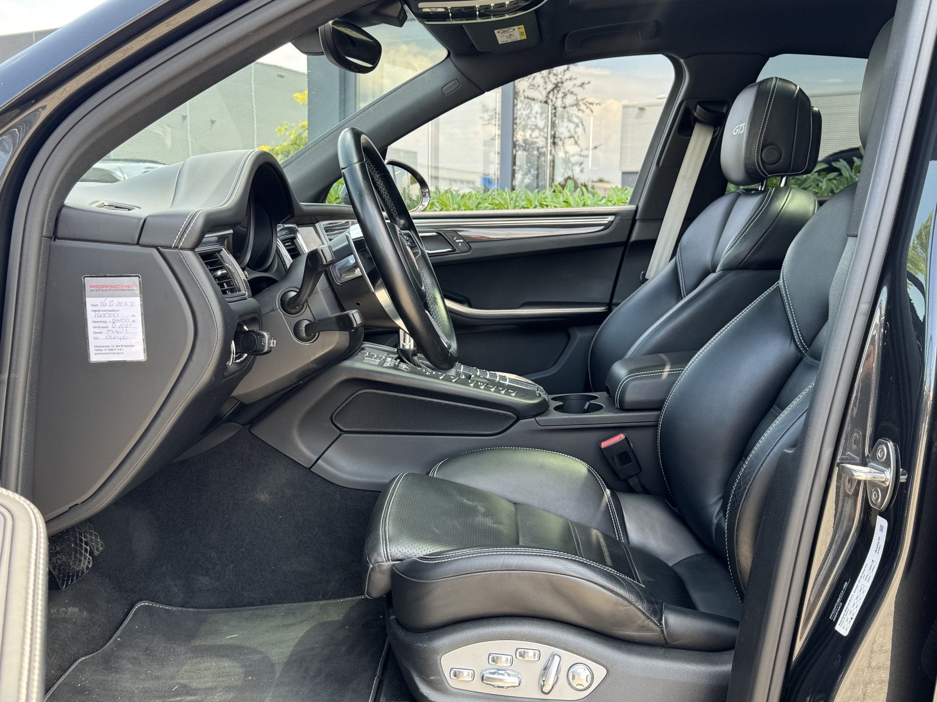 Foto 7 van Porsche Macan 3.0 GTS 361pk PDK Full Options zeer nette staa