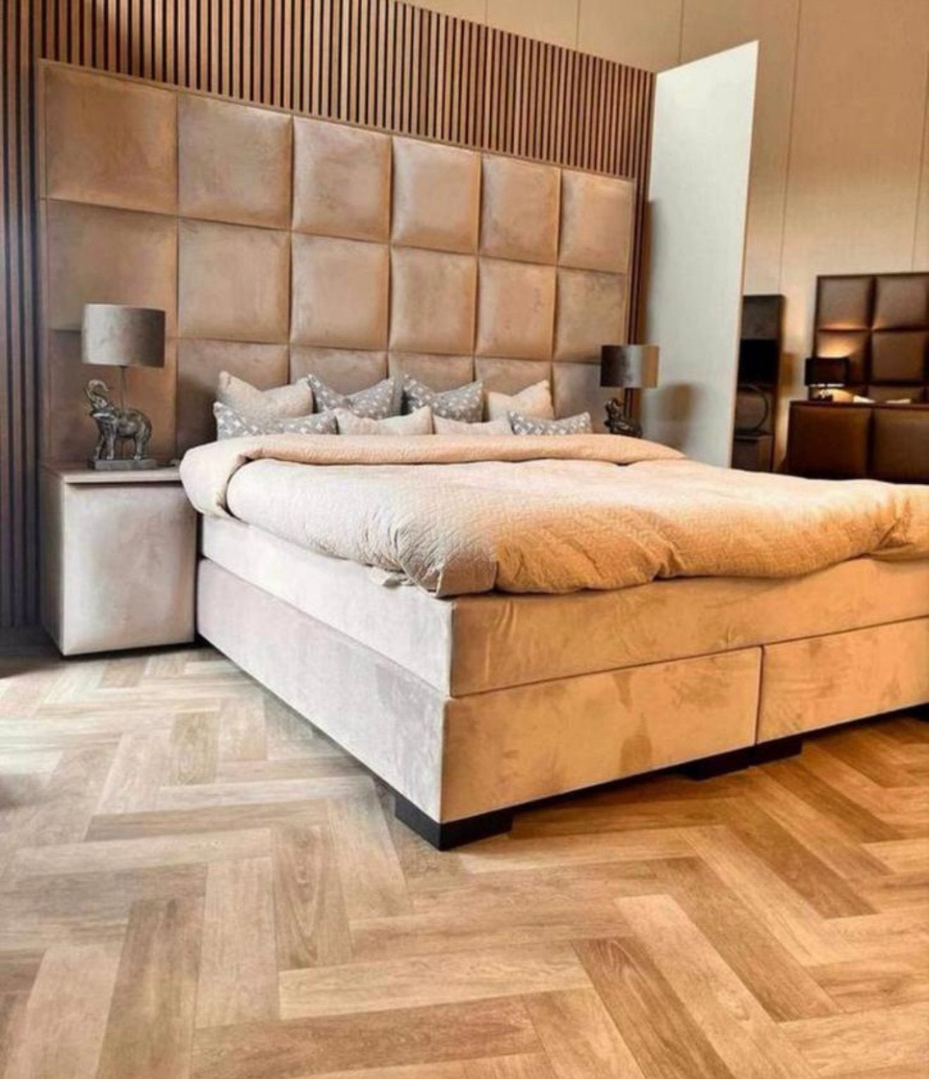 Luxe Eric Kuster stijl boxspring, Ophalen, Beige, Tweepersoons, Zo goed als nieuw
