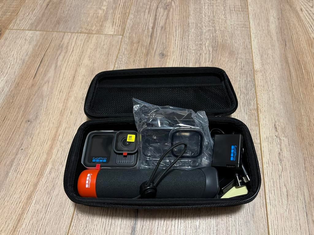 Gopro Hero 13 Black Accessoires Bundle, Ophalen of Verzenden, Nieuw, GoPro