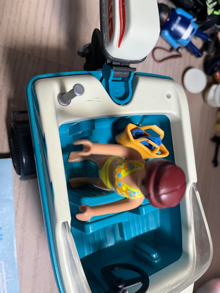 Playmobil 6864: Auto met boot en figuren, Kinderen en Baby's, Speelgoed | Playmobil, Ophalen, Gebruikt, Complete set