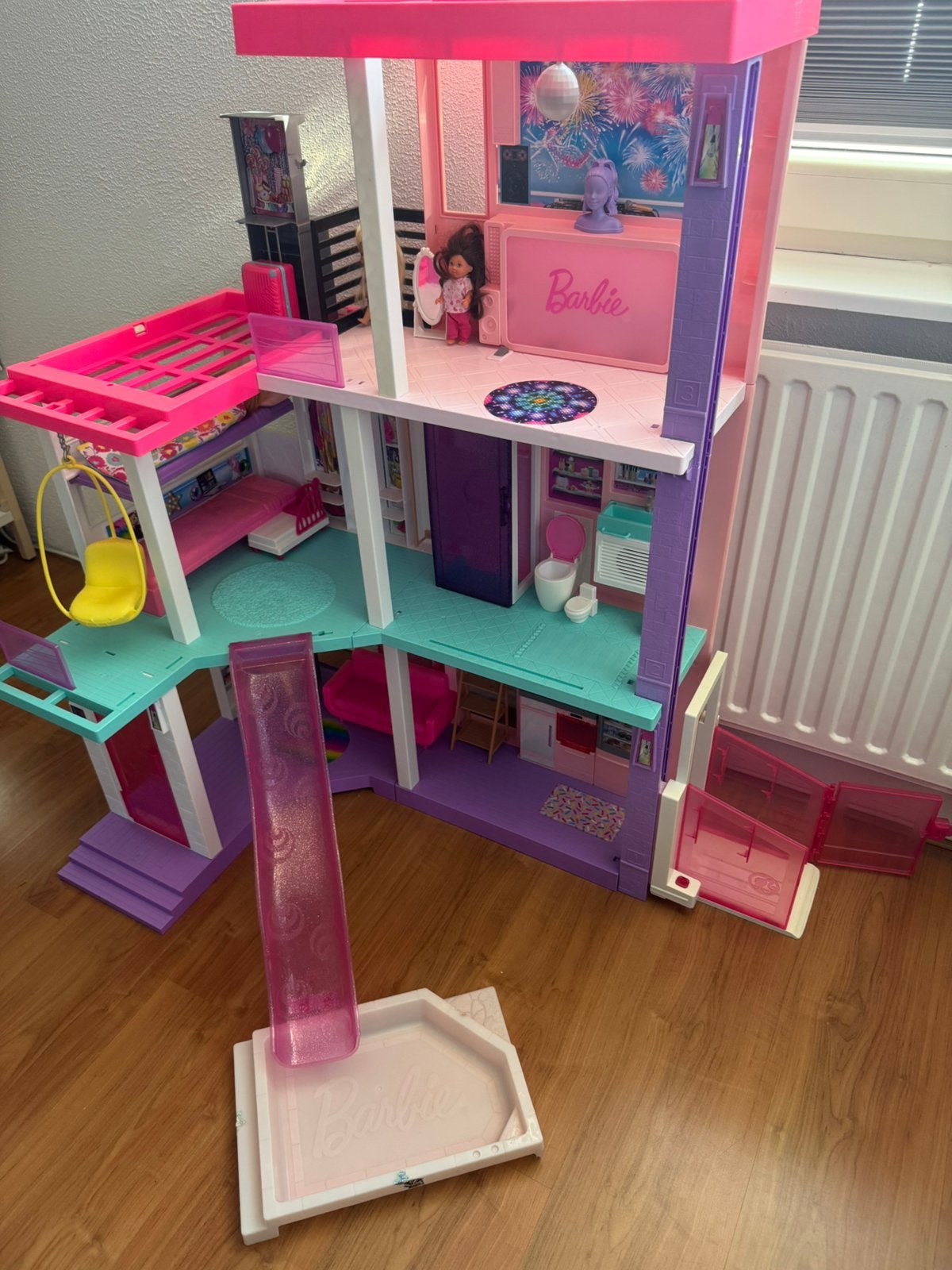 Barbie droomhuis, Ophalen, Zo goed als nieuw, Toebehoren