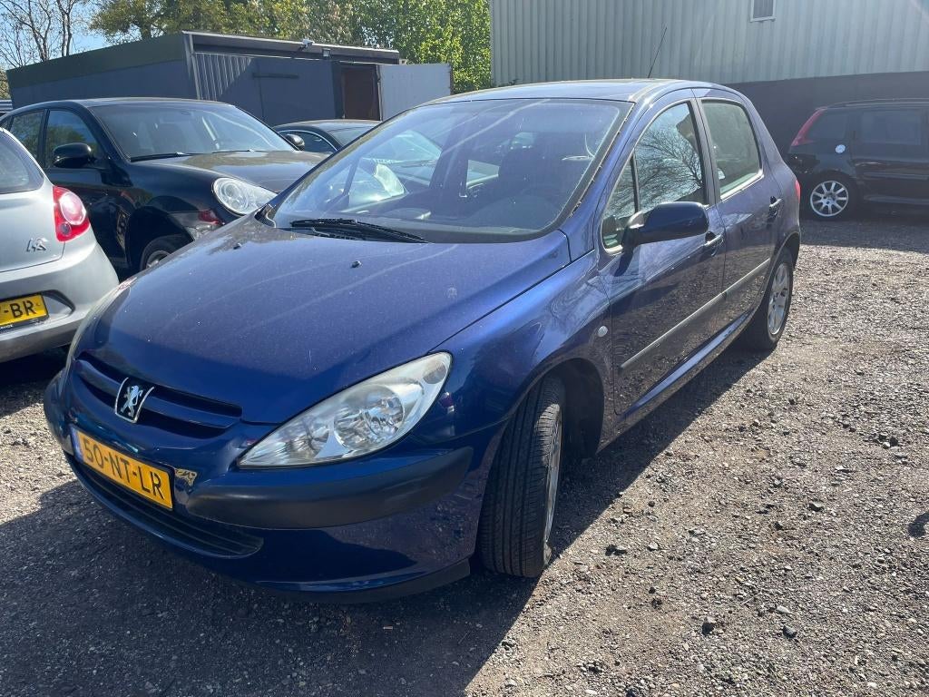 Peugeot 307 1.4 16V XT 5DR 2004 Blauw  144563 nap 999 euro!, Voorwielaandrijving, Zwart, 4 cilinders, Blauw