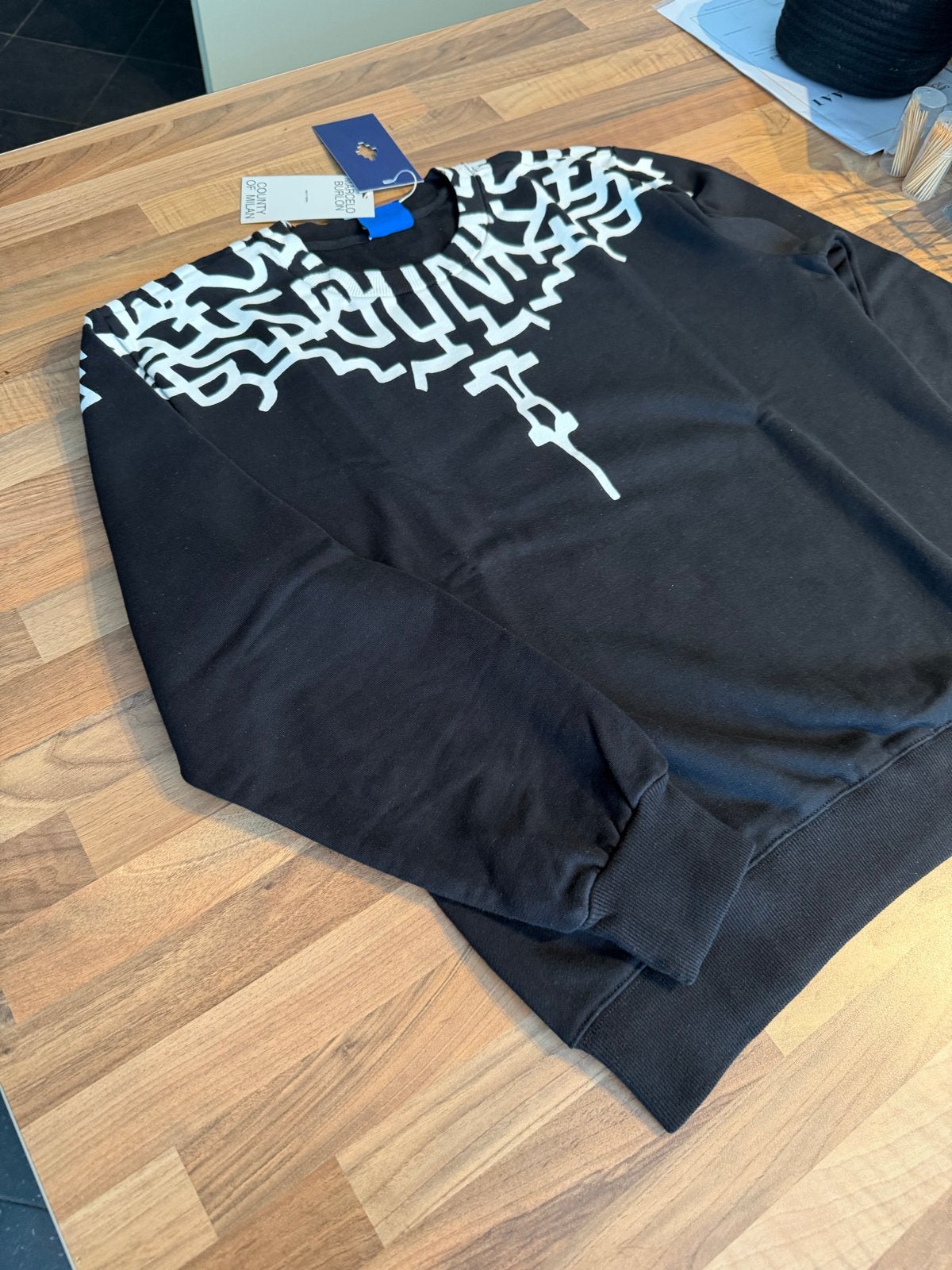 Marcelo Burlon County of Milan sweatshirt, Ophalen of Verzenden, Nieuw, Maat 52/54 (L), Zwart