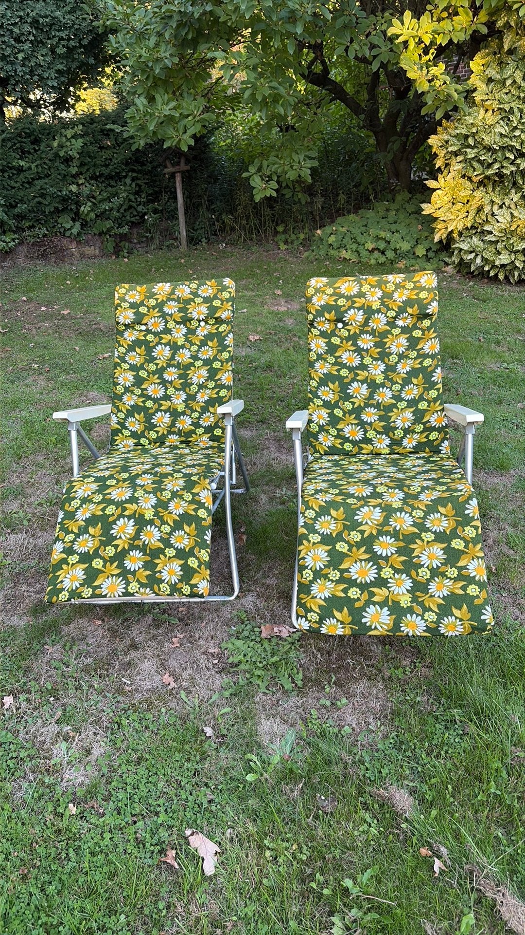 2 vintage luxe campingstoelen, Ophalen, Zo goed als nieuw