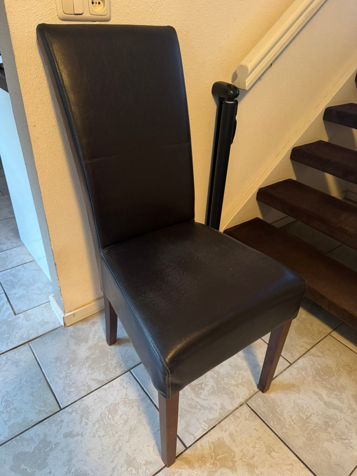 Zwarte leren stoelen 6 stuks, Huis en Inrichting, Ophalen, Zo goed als nieuw, Zwart