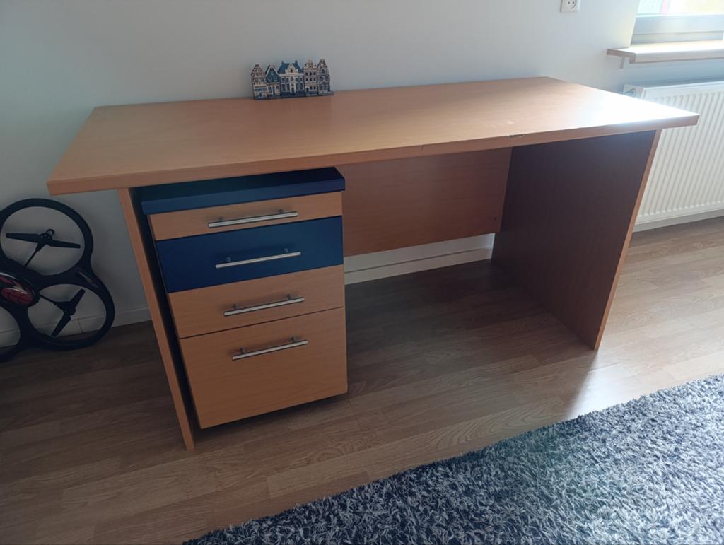 Bureau met ladekast, kledingkast en bijzetkast, Gebruikt, 100 tot 150 cm, 150 tot 200 cm, Overige houtsoorten