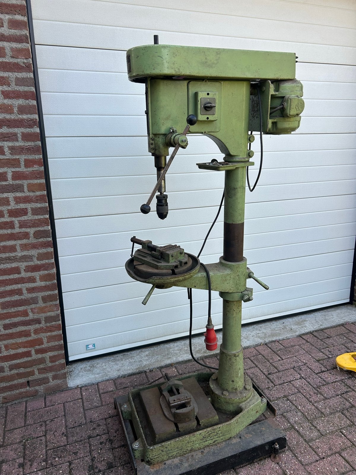 Robuuste Kolomboormachine - Gebruikt maar functioneel, Ophalen, Variabele snelheid, Kolomboormachine, Gebruikt