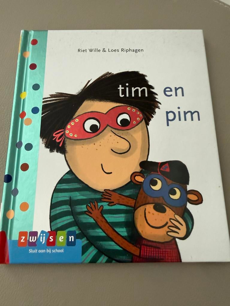 Riet Wille - tim en pim, Fictie algemeen, Ophalen of Verzenden, Zo goed als nieuw, Riet Wille