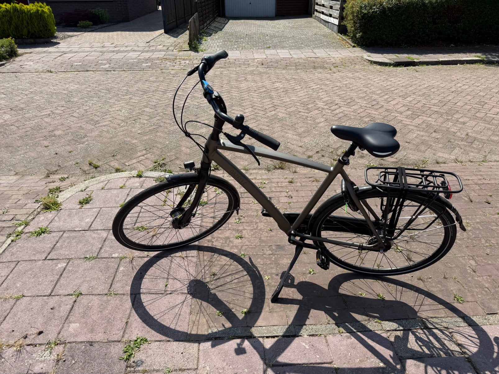 Gazelle Chamoinix c8, Fietsen en Brommers, Versnellingen, Zo goed als nieuw, Trommelrem, Ophalen