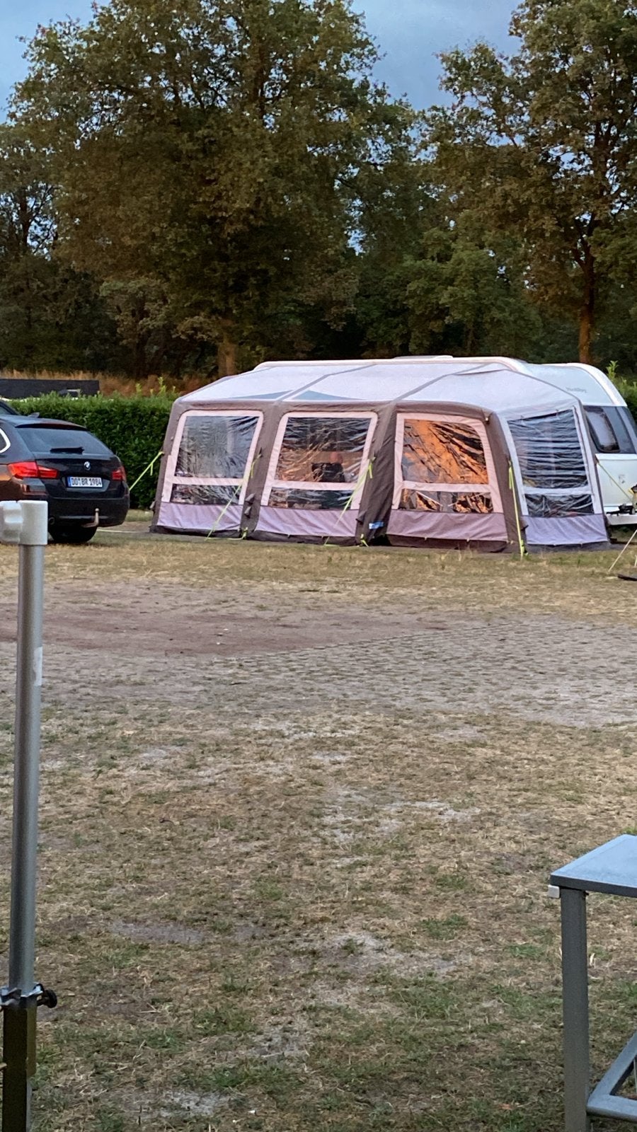 Westfield Vega 330 voortent met Eris uitbouw - z.g.a.n., Caravans en Kamperen, Ophalen, Zo goed als nieuw