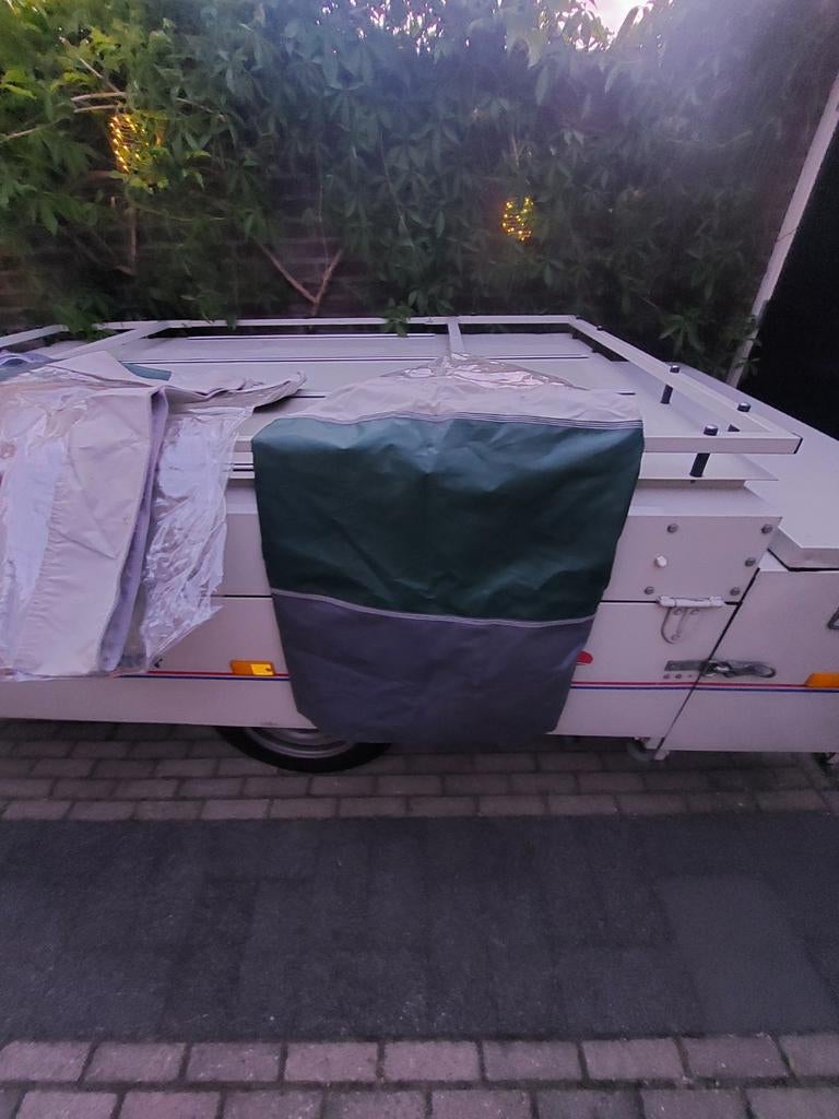 Twee originele groene zijwanden voor Roadmaster vouwwagen., Caravans en Kamperen, Kampeeraccessoires, Ophalen of Verzenden, Gebruikt