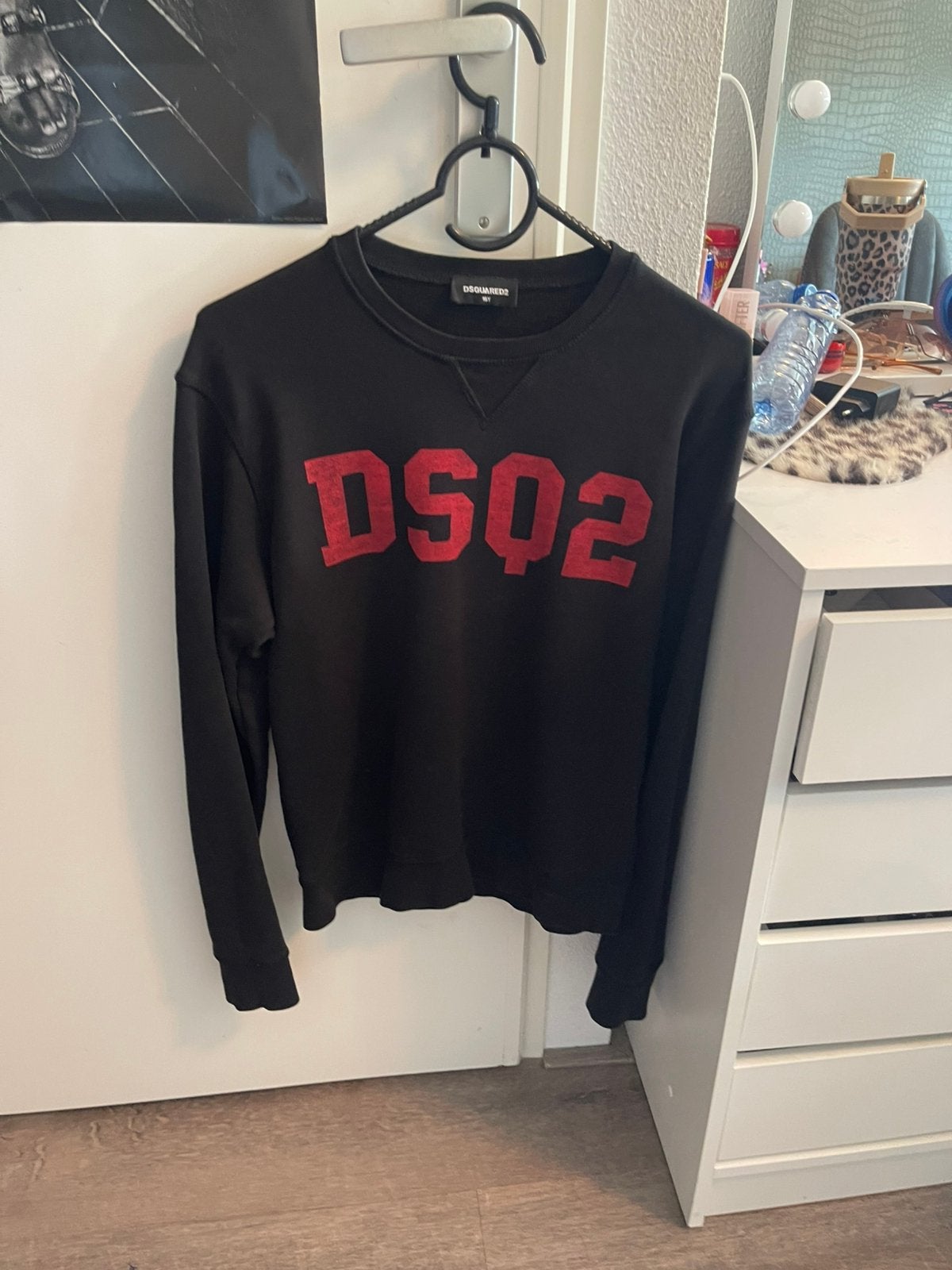 Dsquared2 trui 16years old Zwart met rood, Ophalen of Verzenden, Zo goed als nieuw, Maat 46 (S) of kleiner, Zwart
