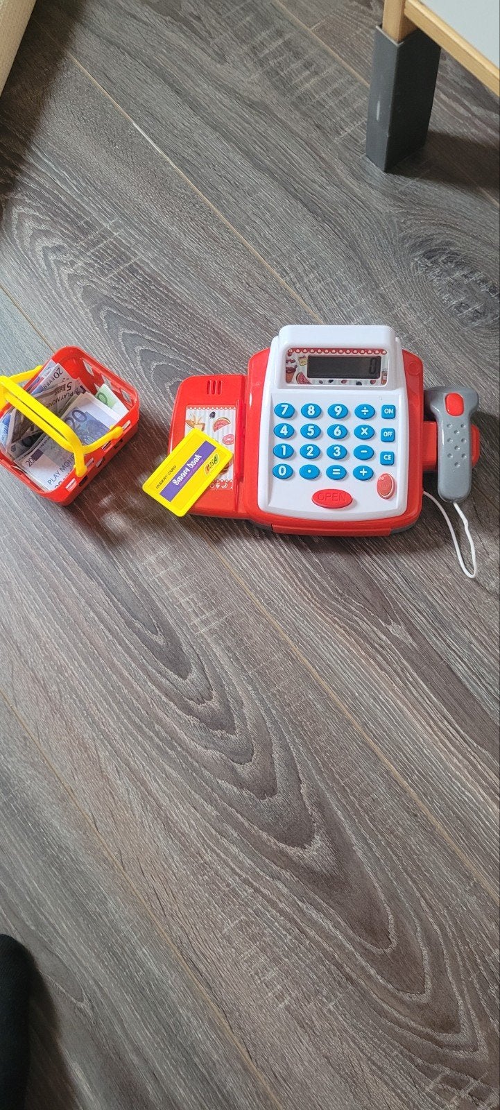 Speelgoed kassa met winkelmandje en speelgeld, Kinderen en Baby's, Ophalen, Gebruikt, Jongen of Meisje