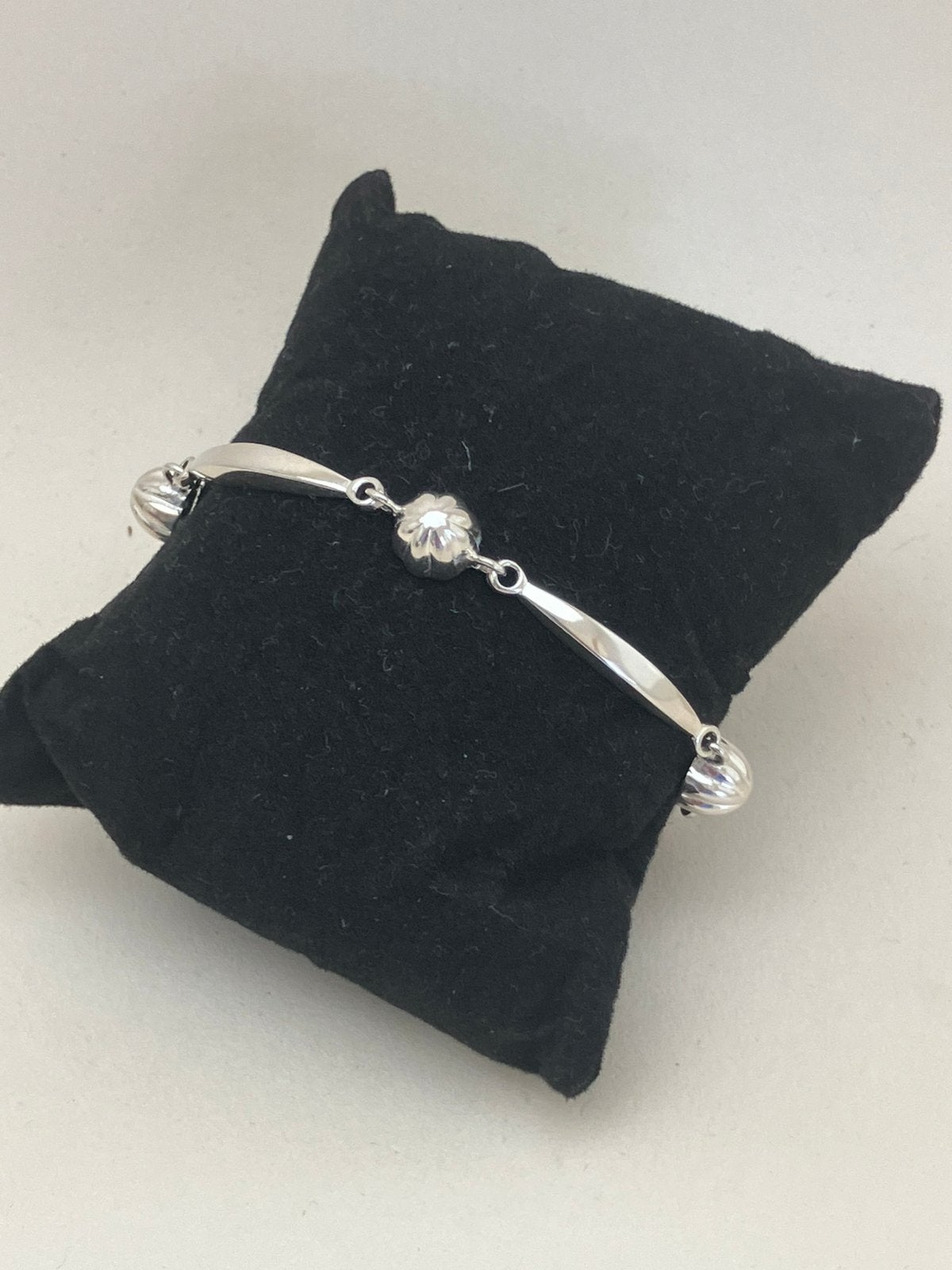 Zeer fraaie zilveren armband, Ophalen of Verzenden, Zo goed als nieuw, Zilver