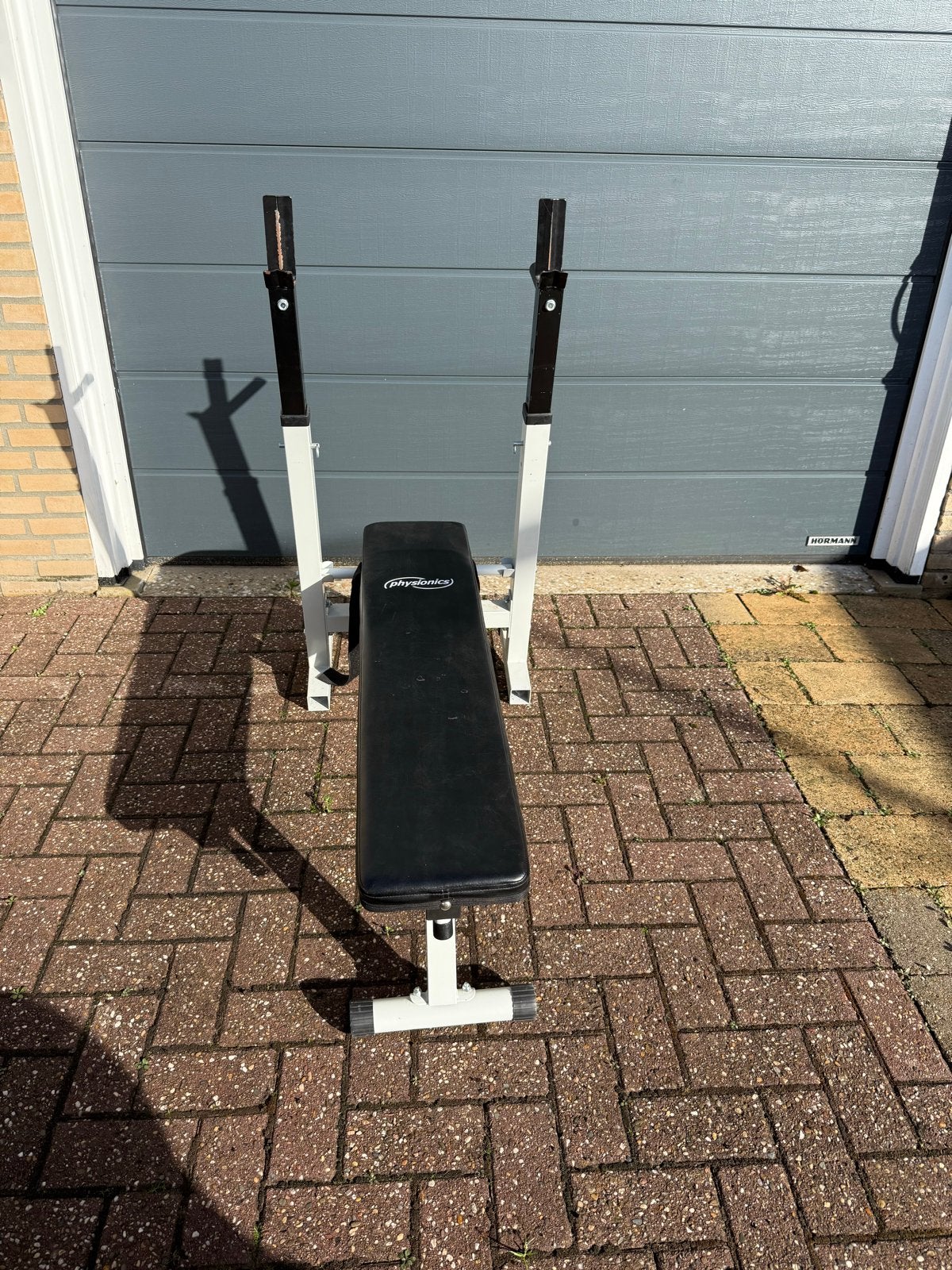 Inklapbare Fitnessbank met Haltersteunen - Physionics, Ophalen, Gebruikt, Borst, Fitnessbank