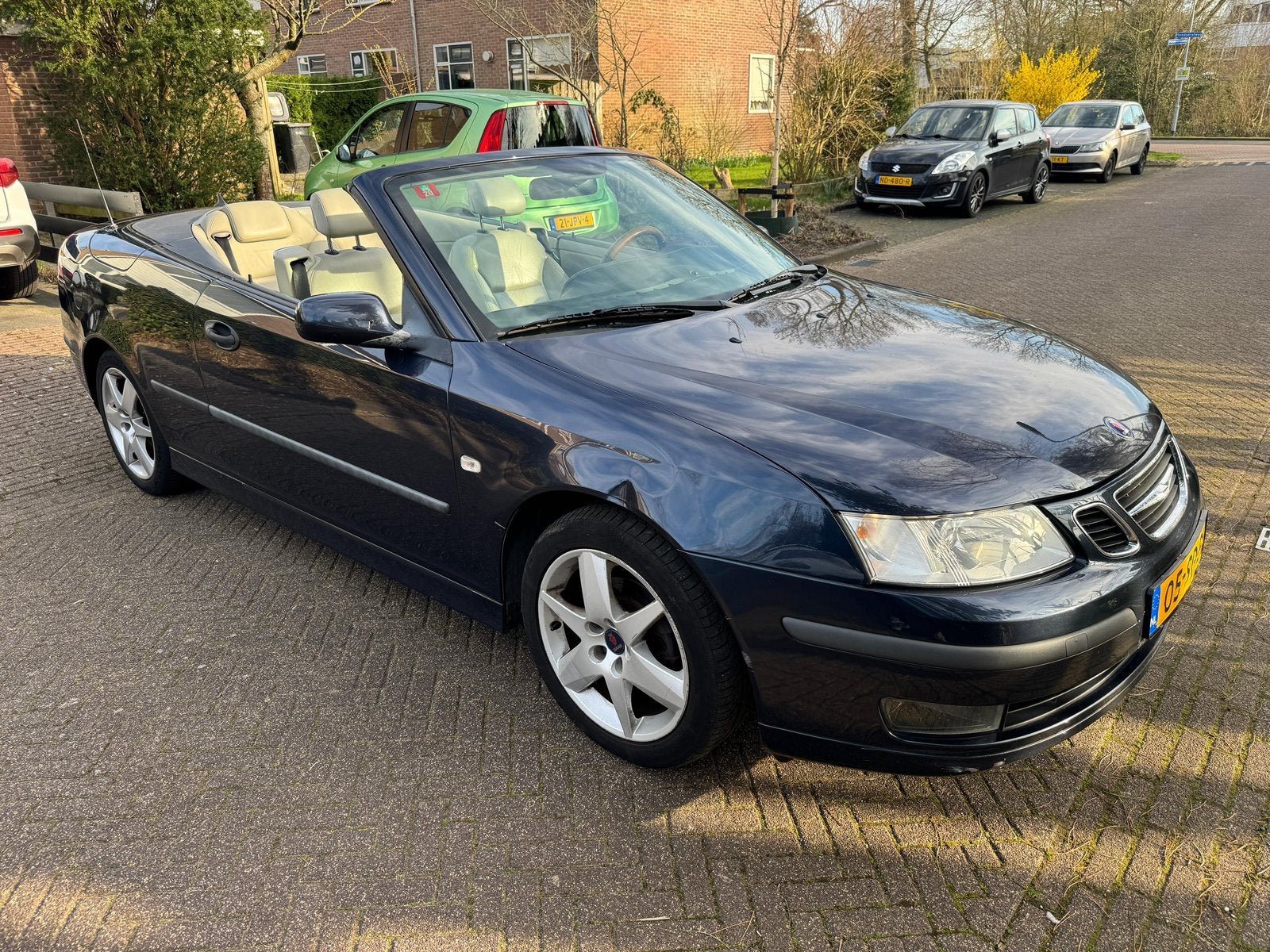 Saab 9-3 1.8 T 110KW Cabrio AUT 2006 Blauw, Beige, 4 cilinders, Particulier, 1600 kg