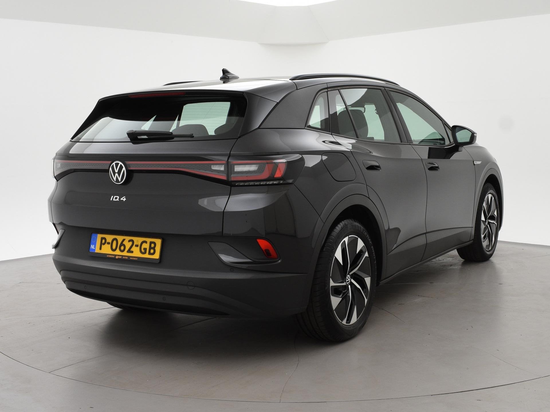 Volkswagen ID.4 PRO 77 kWh + ADAPTIVE CRUISE | STUURVERW. 91, Automaat, Gebruikt, 528 km, Origineel Nederlands