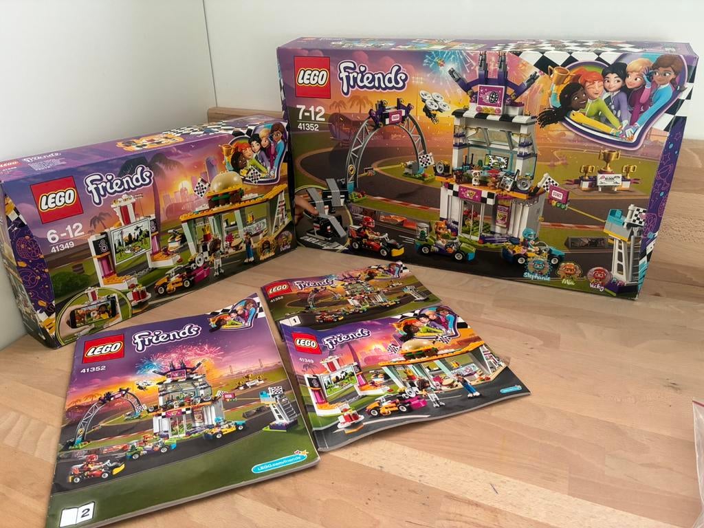 Lego friends 41349 41352 racebaan go kart bioscoop met doos, Ophalen of Verzenden, Gebruikt