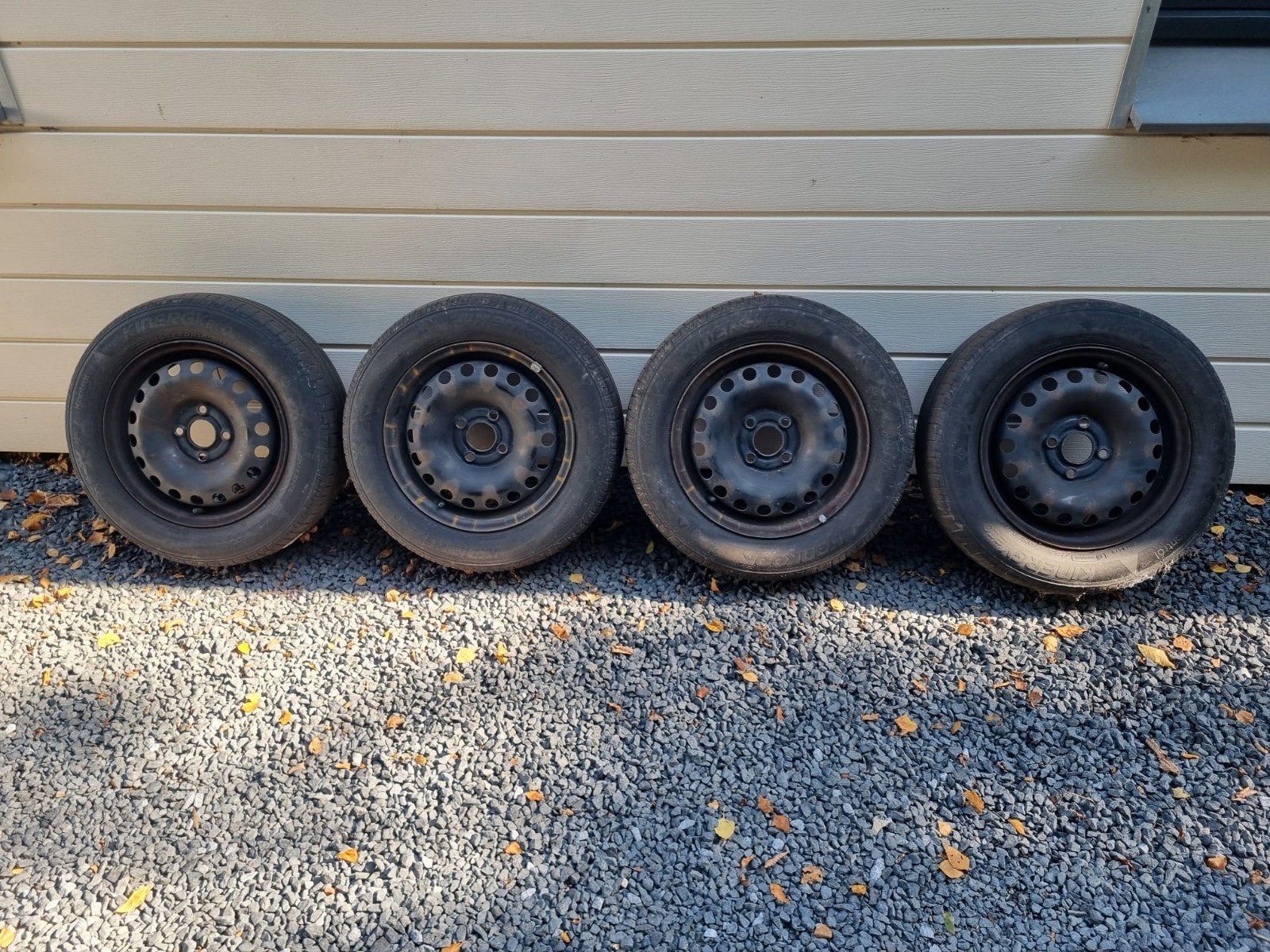 Gebruikte zomerbanden met stalen velgen - 165/70R14, Ophalen, 14 inch, Gebruikt, Banden en Velgen