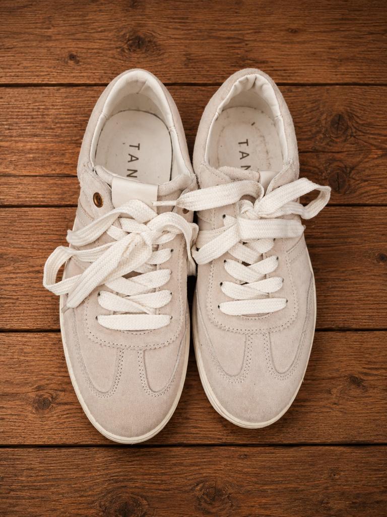 Tango sneakers, Kleding | Dames, Schoenen, Tango, Beige, Ophalen of Verzenden, Sneakers of Gympen