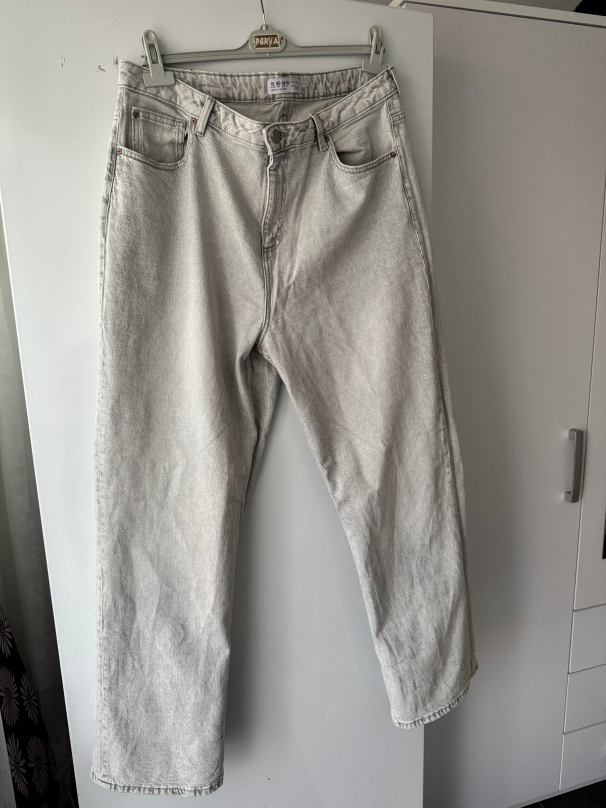 Mooi spijkerbroek, Kleding | Dames, Ophalen of Verzenden, Zo goed als nieuw, Grijs, Overige jeansmaten