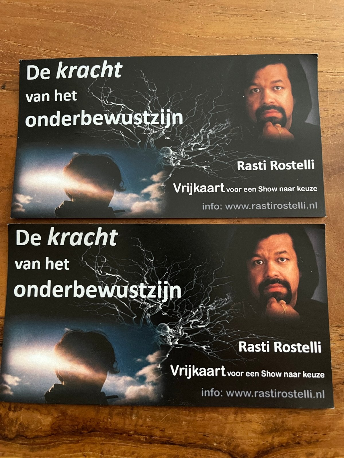 Vrijkaarten tickets Rasti Rostelli show hypnose, Tickets en Kaartjes, Twee personen