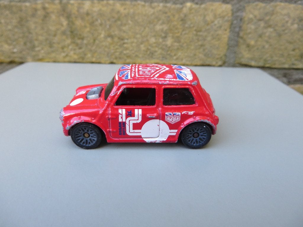 Hotwheels Morris Mini Nightburnerz, Ophalen of Verzenden, Gebruikt, Auto