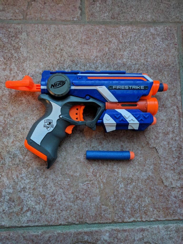 Nerf firestrike met 4 pijltjes en laser, Ophalen of Verzenden, Nieuw