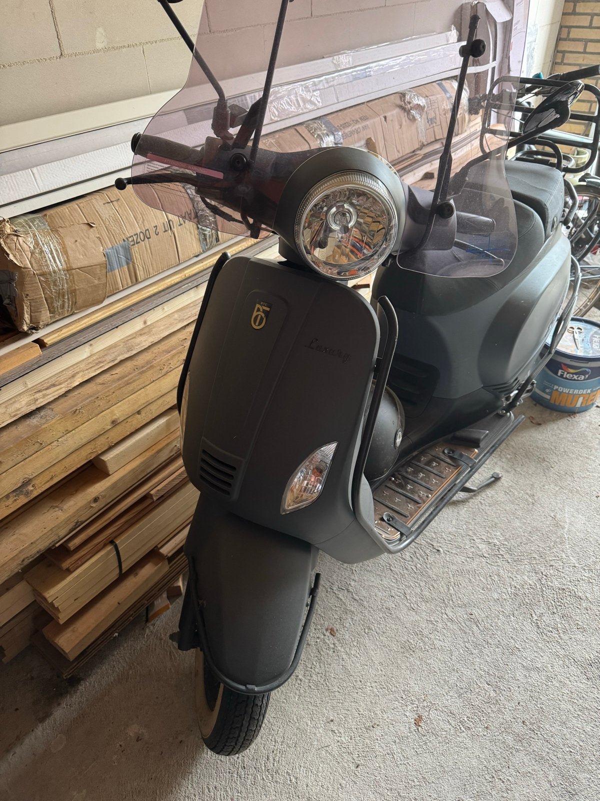 BTC Riva Luxury Scooter - Grijs, Goed Onderhouden, Ophalen, Gebruikt, Benzine, Overige merken
