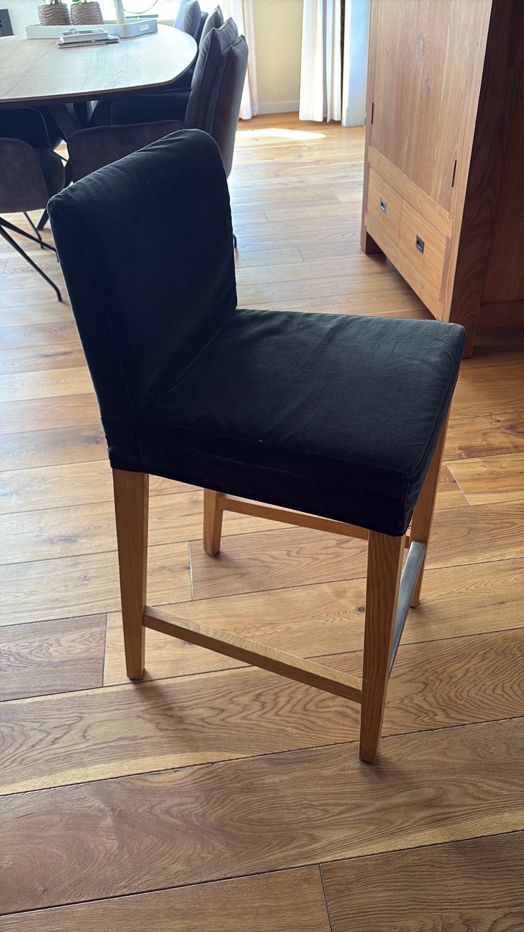 3 Ikea barkrukken , Bergmund 62 cm, Huis en Inrichting, Barkrukken, Ophalen, Met voetsteun, 60 tot 90 cm, Zo goed als nieuw
