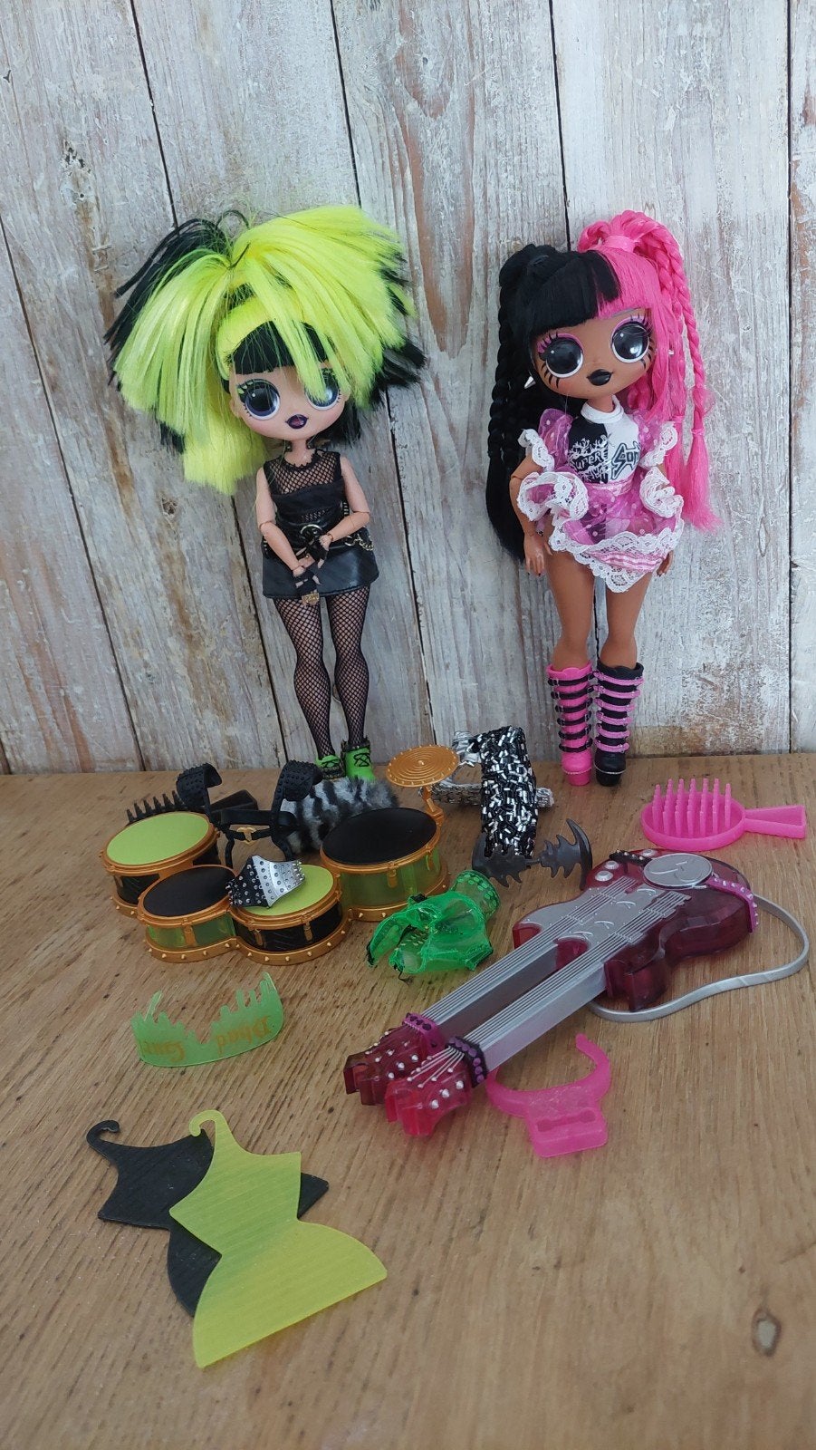 L.O.L. Rock Bhad Gurl & Rock Metal Chick, Verzamelen, Verzenden, Gebruikt, Overige typen