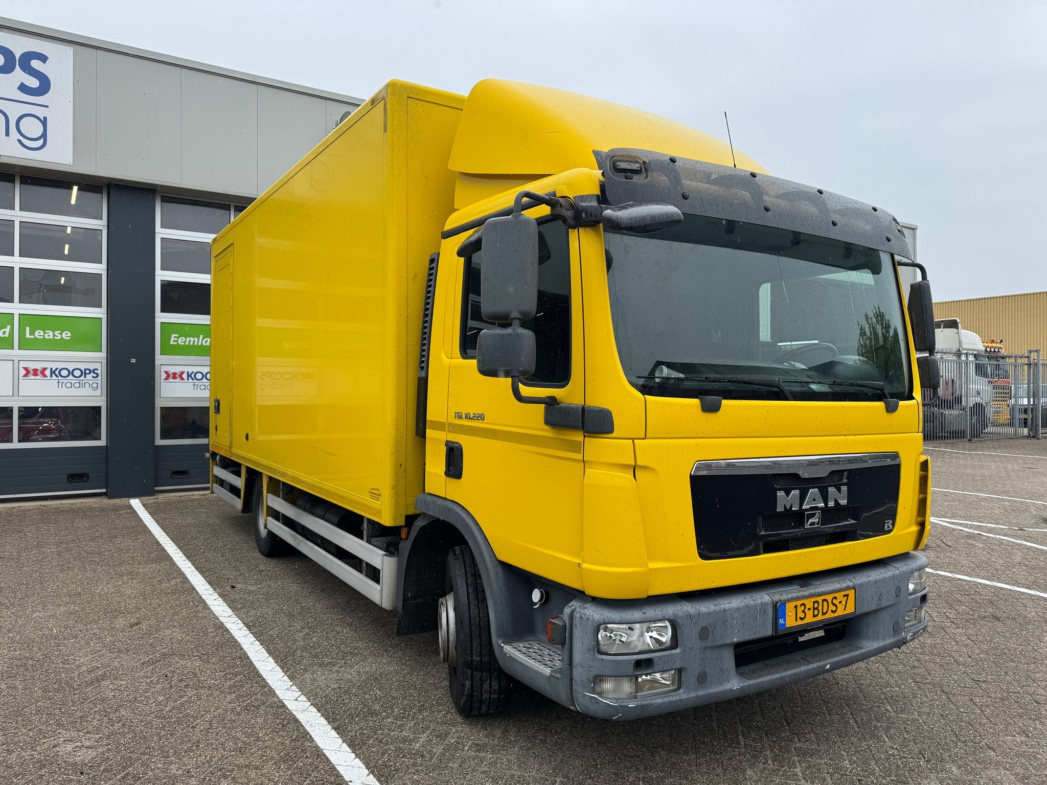MAN TGL 10.220 4X2 BL Laadbak 5.5 x 2.43 x 2.25 1500 KG, Auto's, Euro 5, Gebruikt, 4 cilinders, MAN
