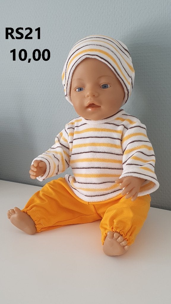 Poppenkleertjes baby born. Set. Opbrengst KiKa., Kinderen en Baby's, Speelgoed | Poppen, Ophalen of Verzenden, Nieuw, Babypop