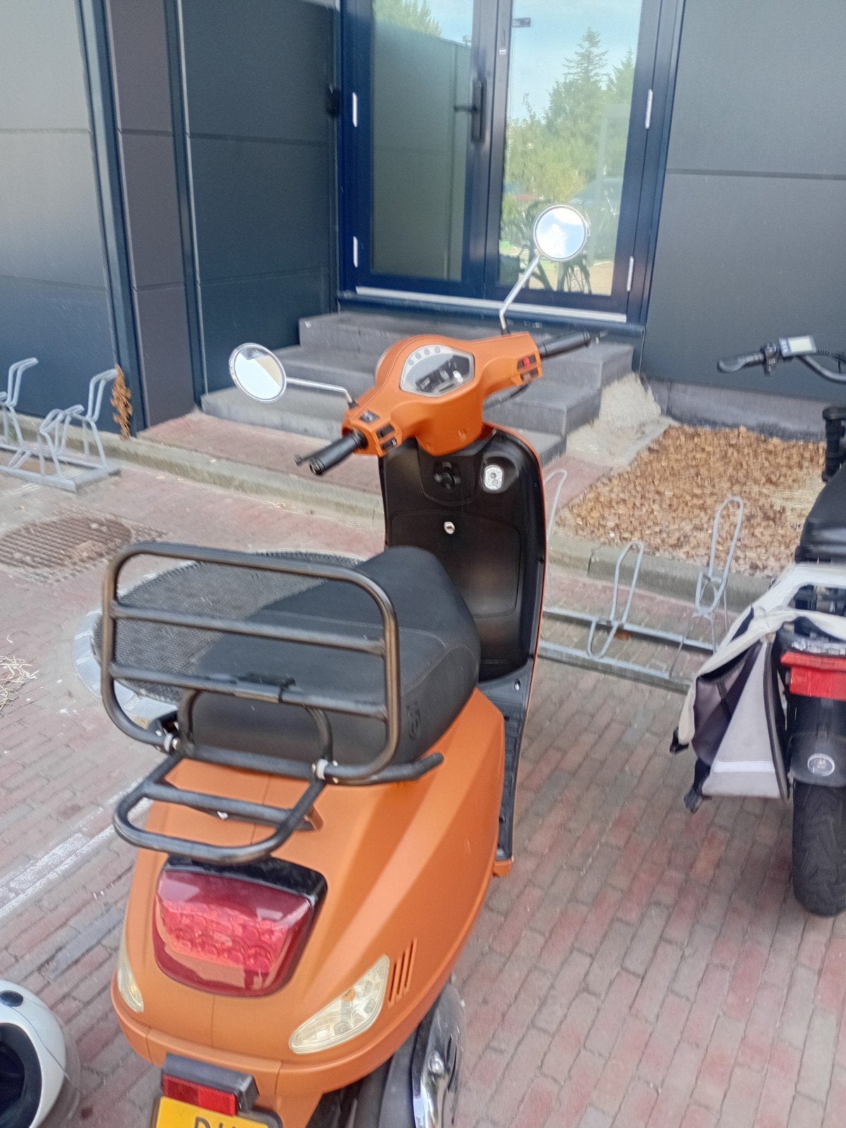 Oranje BTC scooter - Goed onderhouden, Ophalen of Verzenden, Gebruikt, Overige merken