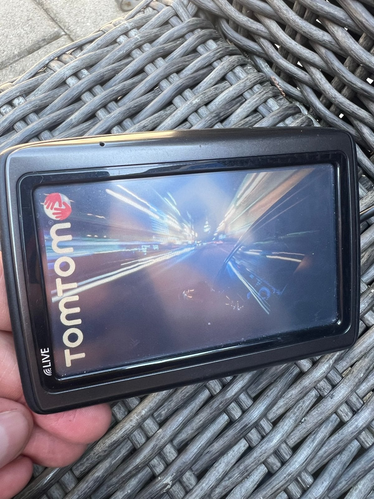 TomTom Via LIVE navigatiesysteem (zonder lader/kabel), Auto diversen, Ophalen of Verzenden, Gebruikt