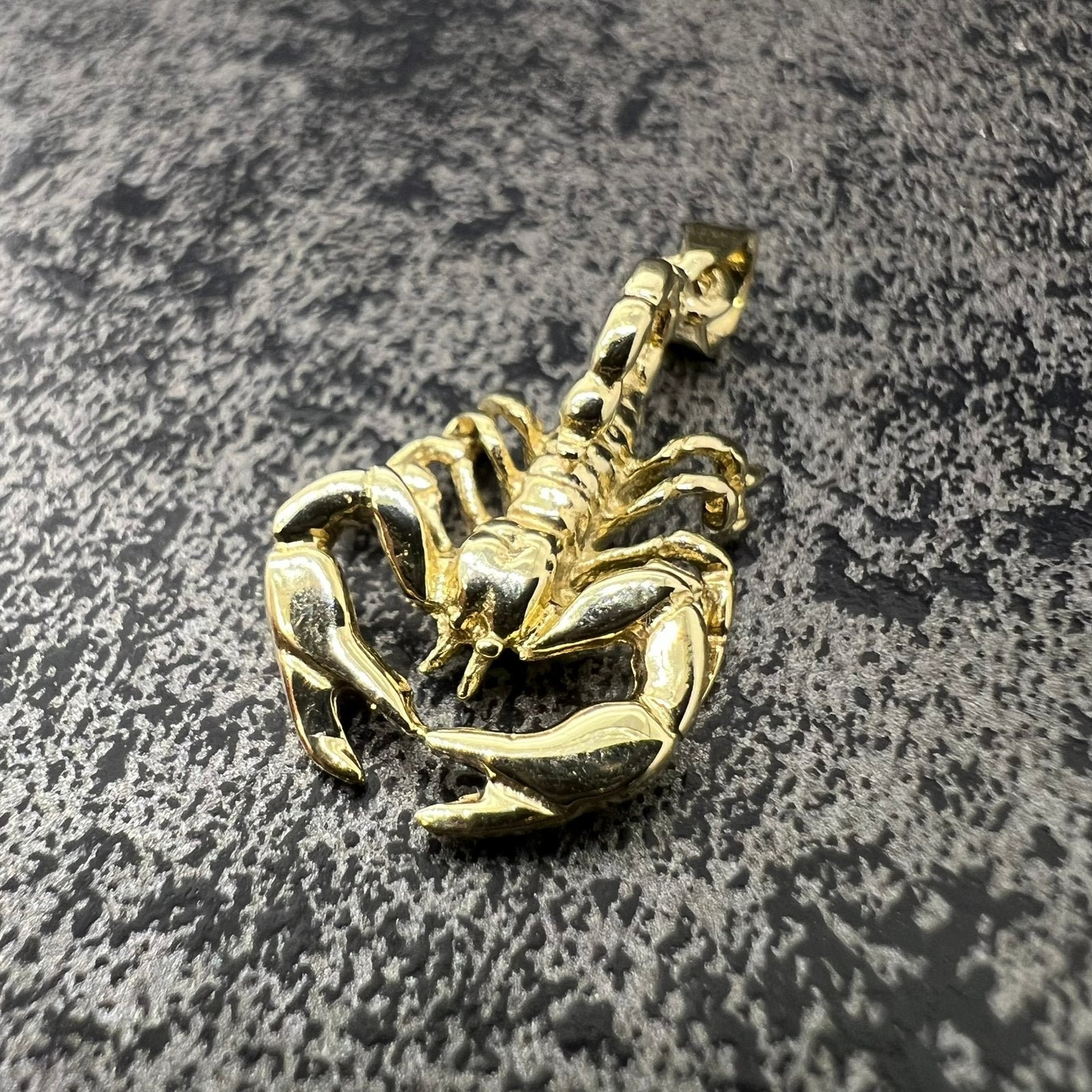 14k gouden hanger schorpioen model kettinghanger, Ophalen of Verzenden, Nieuw, Goud, Overige merken