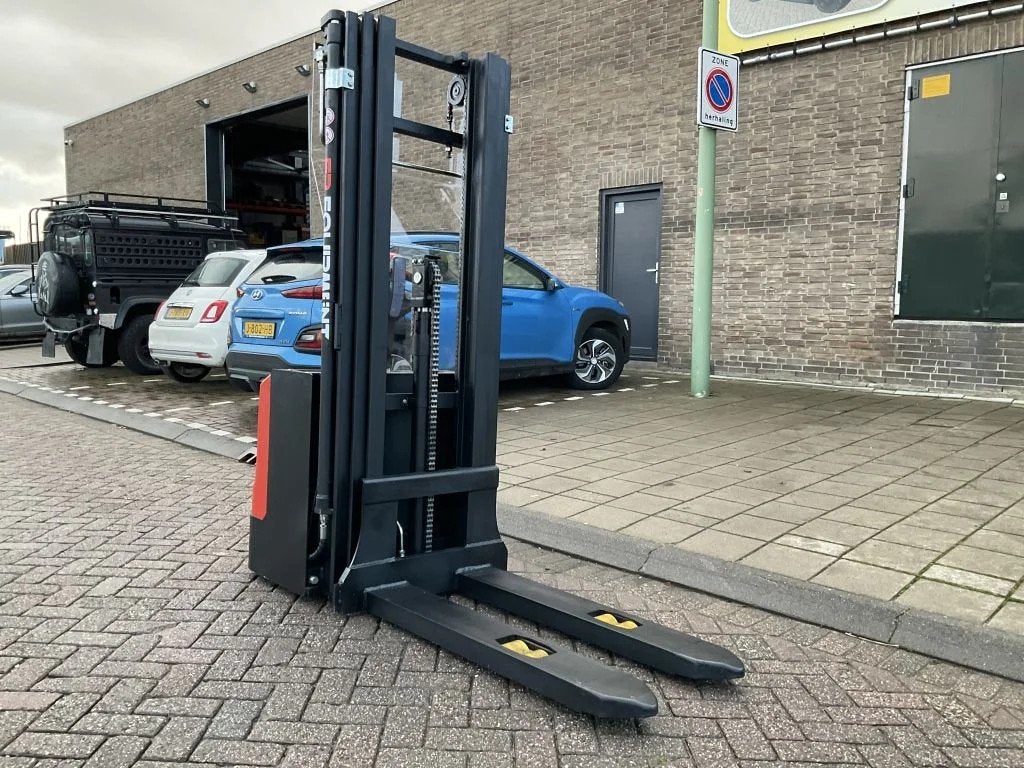 EP WSA161 1600KG 4.50METER STAPELAAR / HEFTRUCK, Stapelaar, Ep, Overige aandrijving, Marconistraat 2
3133KL  Vlaardingen, NL