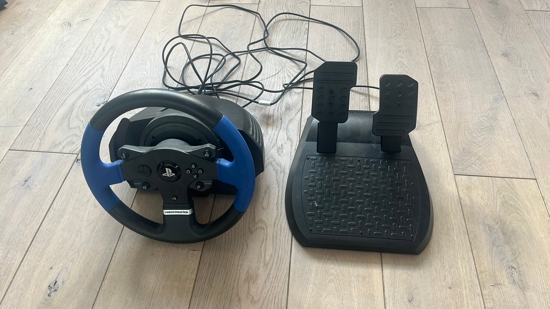 Thrustmaster T150 RS Force Feedback Stuur (PS4 + PS3 + PC), Ophalen of Verzenden, Gebruikt, Stuur of Pedalen, PlayStation 3