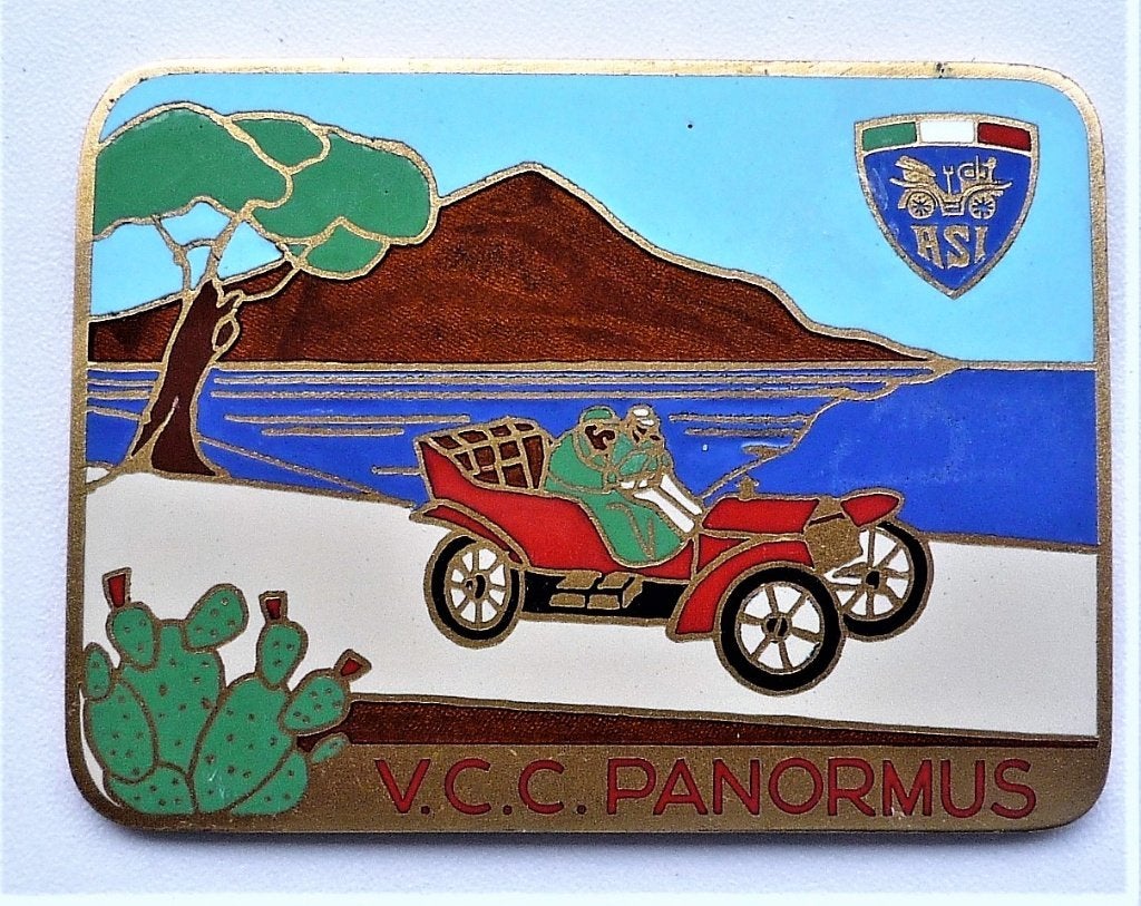 Oldtimer badge, V.C.C. Panormus (Italie), Ophalen of Verzenden, Zo goed als nieuw, Auto's
