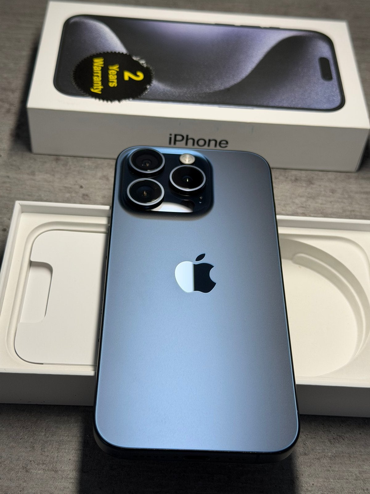 Appleiphone 15 Pro Blue Titanuim256GB Zeer netjes Bat.100%, Telecommunicatie, Mobiele telefoons | Apple iPhone, 256 GB, Apple