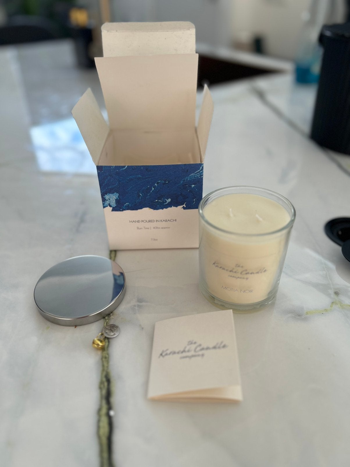 Karachi candle, Motia Noir geurkaars jasmijn, Nieuw, Ophalen of Verzenden, Kaars, Wit