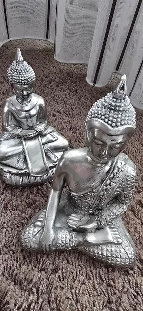 Set van 2 Zilverkleurige Polystone Boeddha Beelden, Ophalen