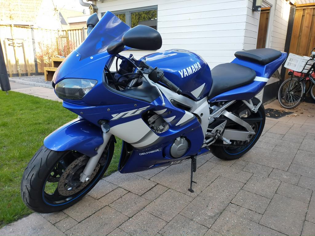 Yamaha R6 bouwjaar 2000, Motoren, Motoren | Yamaha, Sportuitlaat, 4 cilinders, Gebruikt, Meer dan 35 kW
