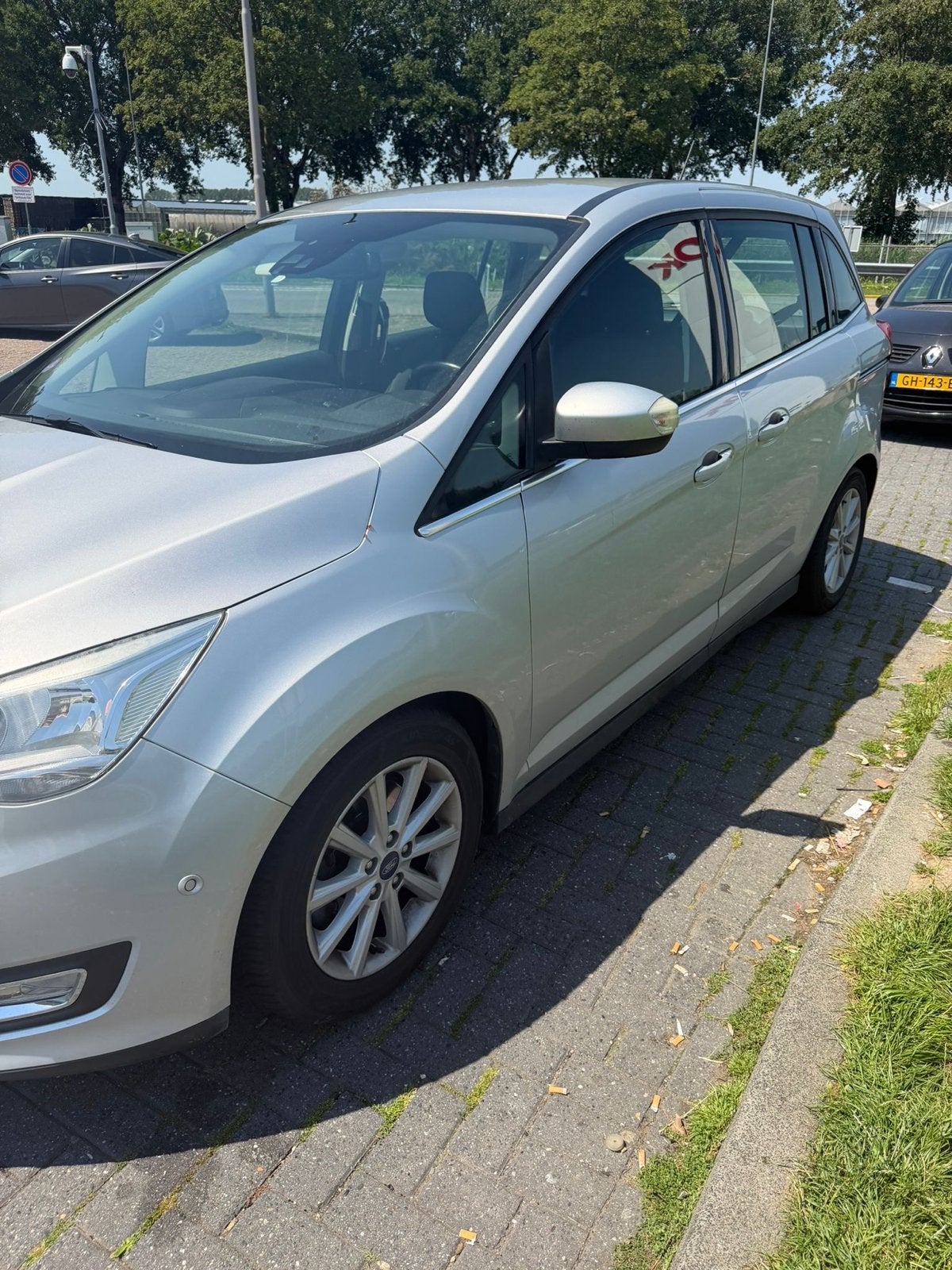 Ford Grand C-Max 1.0 eco boost 125pk 2018 Grijs 7 persoons, Voorwielaandrijving, 745 kg, 125 pk, 7 stoelen