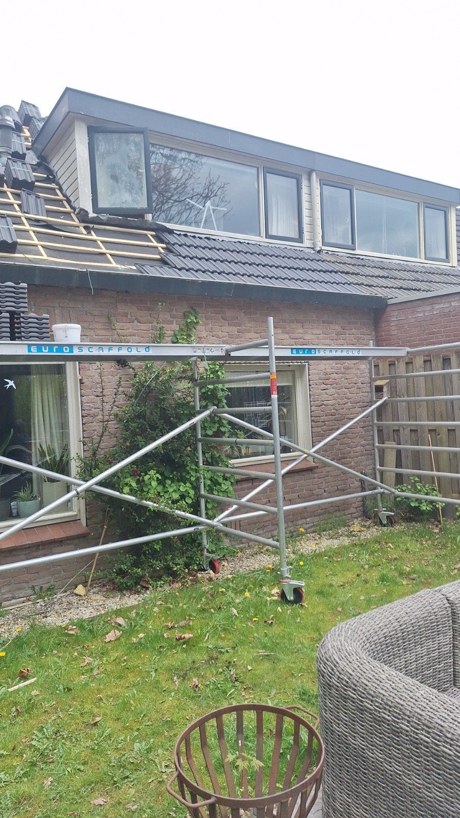 Steiger te huur - Diverse hoogtes en types beschikbaar, Ophalen of Verzenden, Rolsteiger of Kamersteiger, 5 meter of hoger