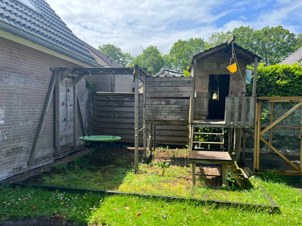 Speelhuisje buiten, Kinderen en Baby's, Speelgoed | Buiten | Speelhuisjes, Ophalen, Gebruikt, Hout