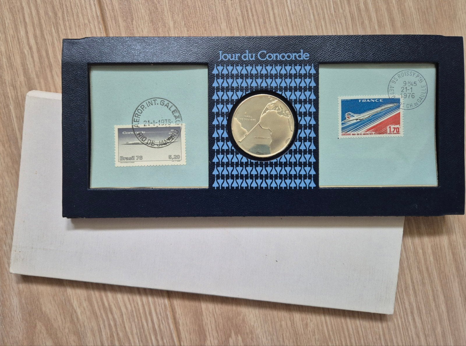 Herdenkingsset uitgebracht door Aérospatiale 1976, Ophalen of Verzenden, Setje, Zilver