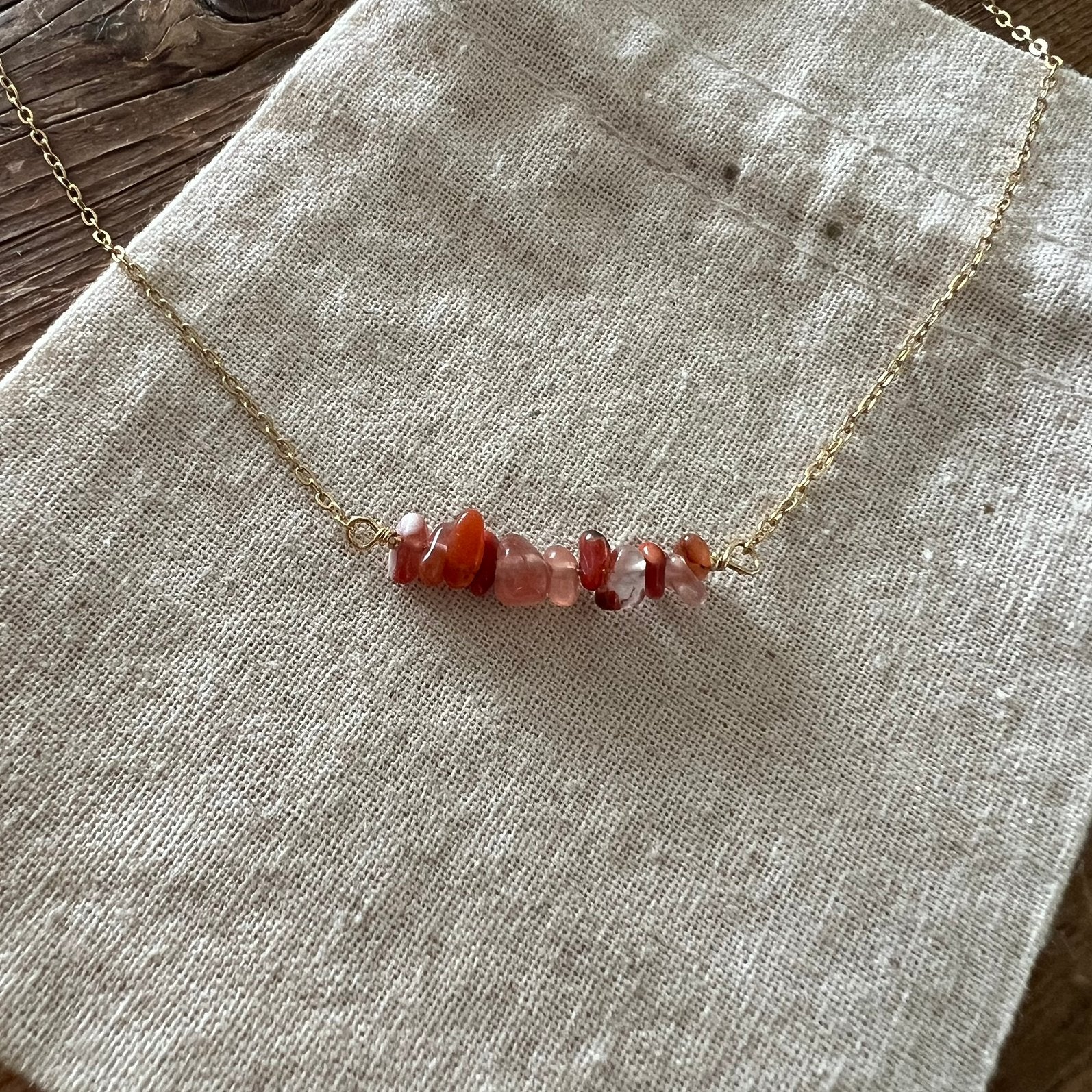 Sissy Boy zilveren goud vergulde ketting met rode agaat 45cm, Verzenden, Zo goed als nieuw, Goud, Zilver